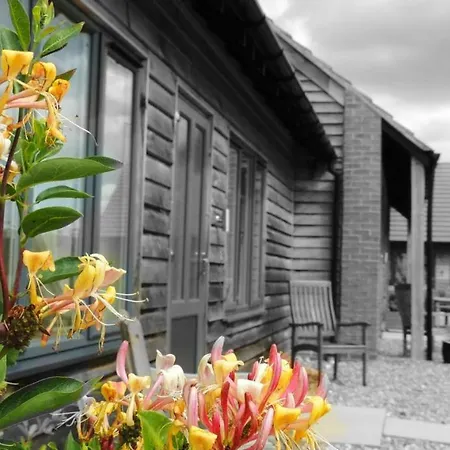 Elm Tree Farm Accommodation Milton Keynes Exterior foto